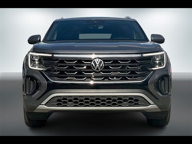 2024 Volkswagen Atlas Cross Sport 2.0T SE Technology