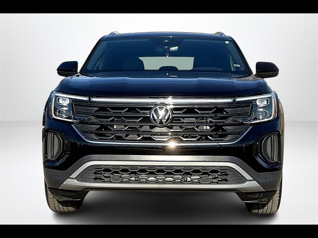 2024 Volkswagen Atlas Cross Sport 2.0T SE Technology