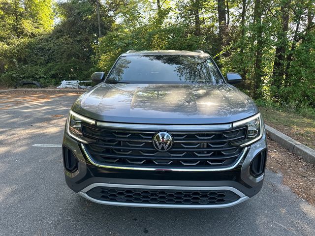 2024 Volkswagen Atlas Cross Sport 2.0T SE Technology