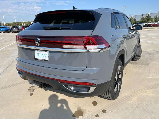 2024 Volkswagen Atlas Cross Sport 2.0T SE Technology