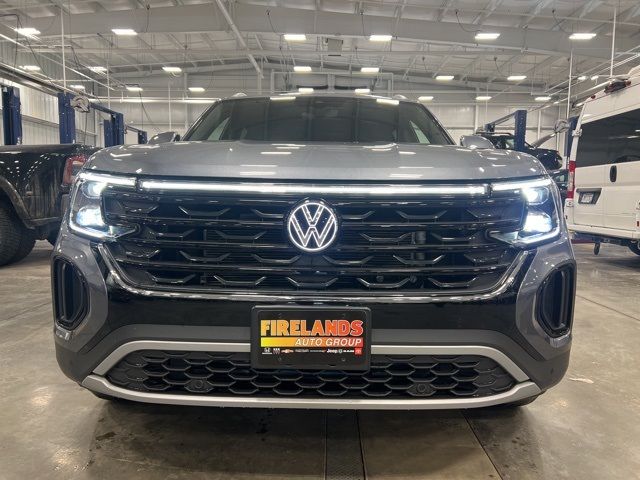 2024 Volkswagen Atlas Cross Sport 2.0T SE Technology