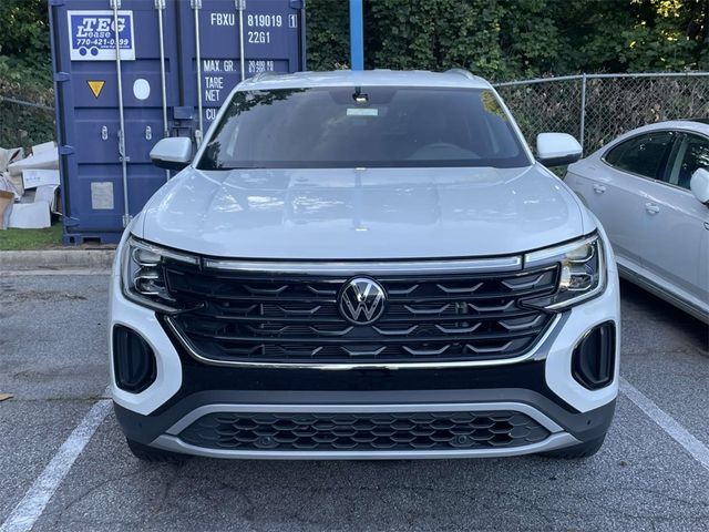 2024 Volkswagen Atlas Cross Sport 2.0T SE Technology