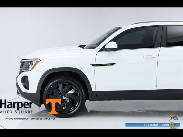 2024 Volkswagen Atlas Cross Sport 2.0T SE Technology