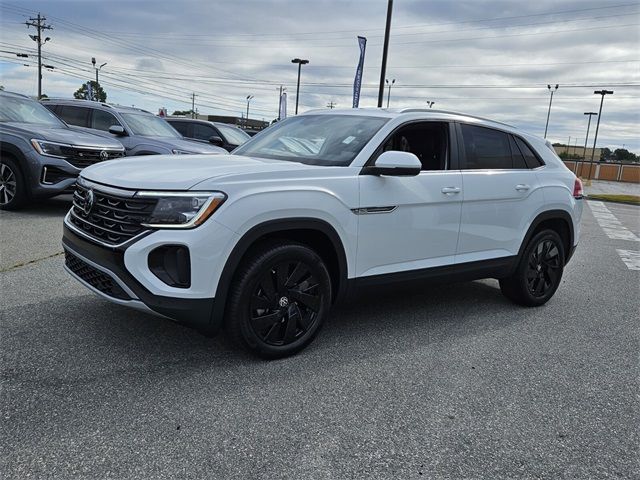 2024 Volkswagen Atlas Cross Sport 2.0T SE Technology