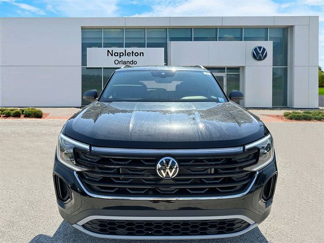 2024 Volkswagen Atlas Cross Sport 2.0T SE Technology