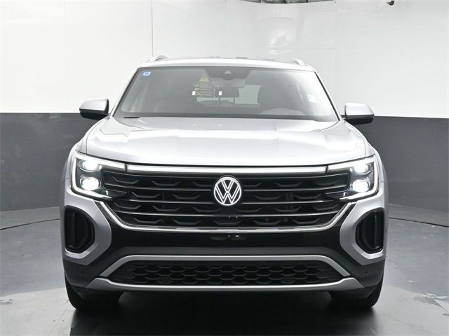 2024 Volkswagen Atlas Cross Sport 2.0T SE Technology