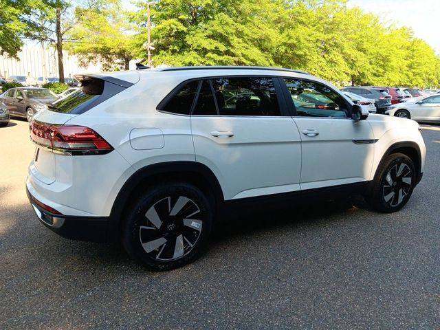 2024 Volkswagen Atlas Cross Sport 2.0T SE Technology