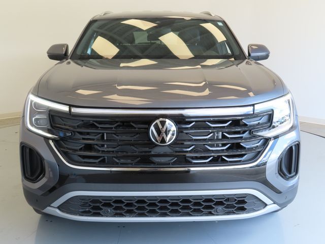 2024 Volkswagen Atlas Cross Sport 2.0T SE Technology