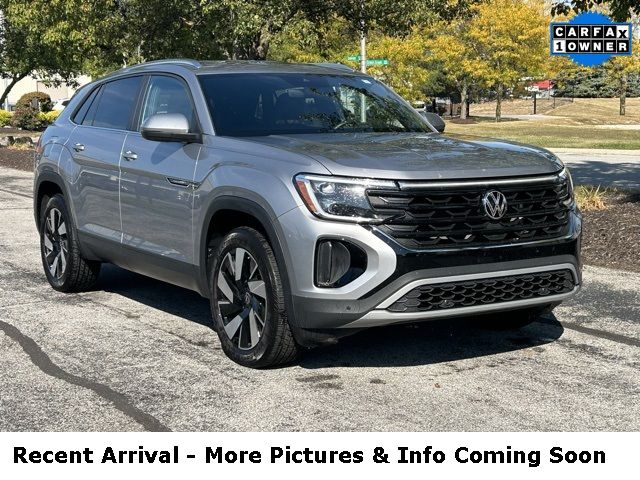 2024 Volkswagen Atlas Cross Sport 2.0T SE Technology