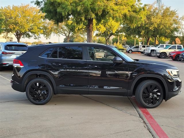 2024 Volkswagen Atlas Cross Sport 2.0T SE Technology