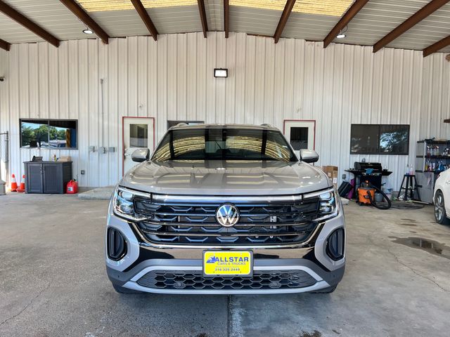 2024 Volkswagen Atlas Cross Sport 2.0T SE Technology