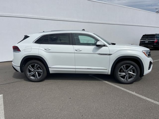 2024 Volkswagen Atlas Cross Sport 2.0T SEL R-Line