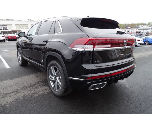 2024 Volkswagen Atlas Cross Sport 2.0T SEL R-Line