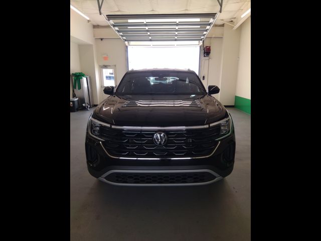 2024 Volkswagen Atlas Cross Sport 2.0T SE Technology