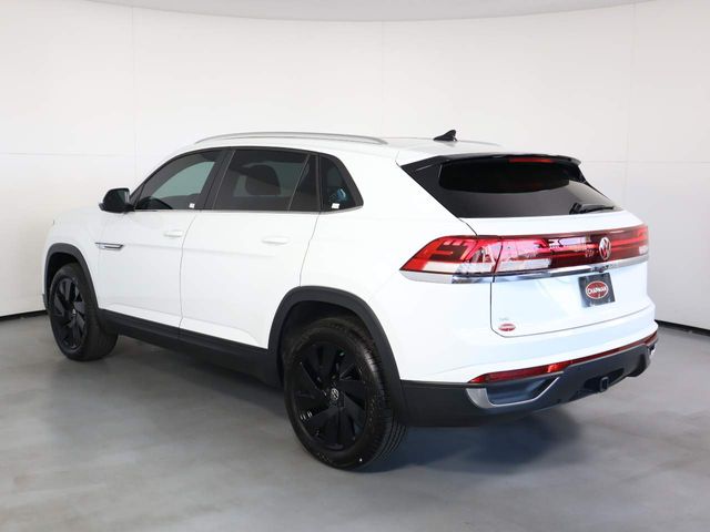 2024 Volkswagen Atlas Cross Sport 2.0T SE Technology