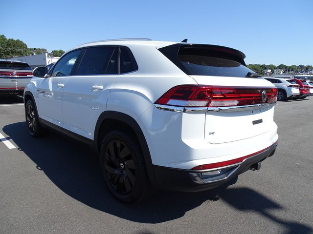 2024 Volkswagen Atlas Cross Sport 2.0T SE Technology