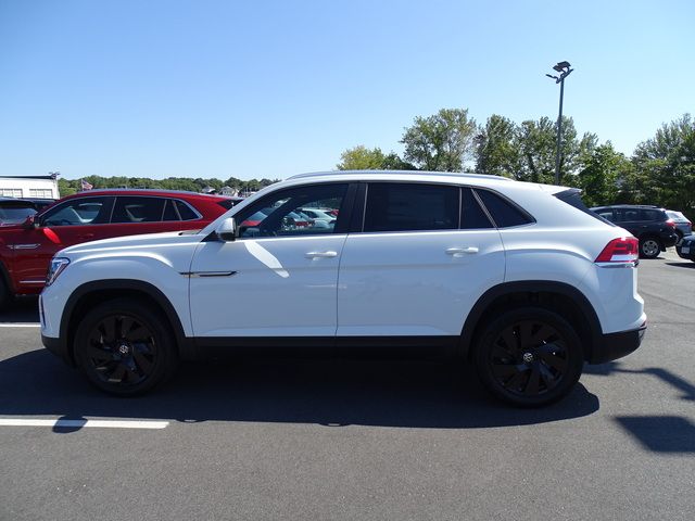 2024 Volkswagen Atlas Cross Sport 2.0T SE Technology