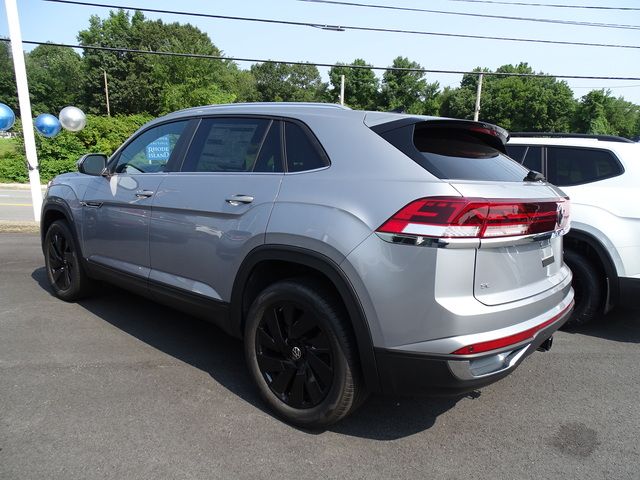 2024 Volkswagen Atlas Cross Sport 2.0T SE Technology