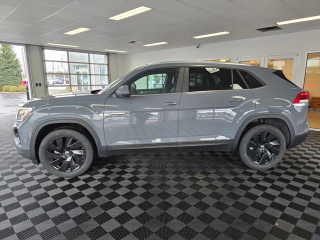 2024 Volkswagen Atlas Cross Sport 2.0T SE Technology