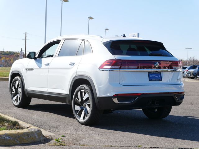 2024 Volkswagen Atlas Cross Sport 2.0T SE Technology