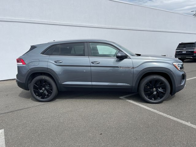 2024 Volkswagen Atlas Cross Sport 2.0T SE Technology