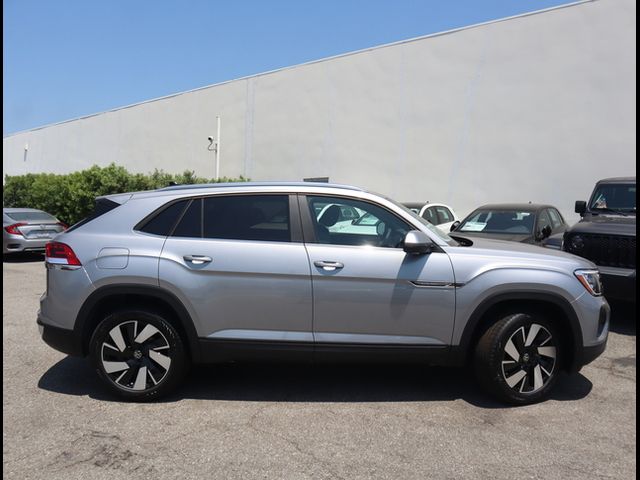 2024 Volkswagen Atlas Cross Sport 2.0T SE Technology