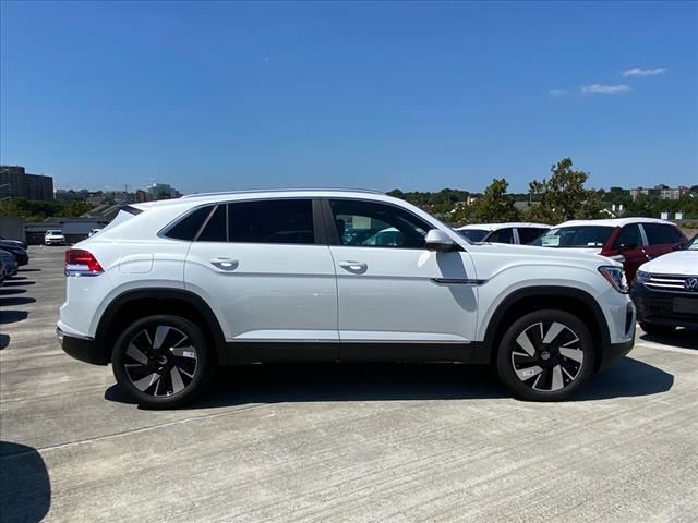 2024 Volkswagen Atlas Cross Sport 2.0T SEL