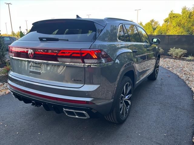 2024 Volkswagen Atlas Cross Sport 2.0T SEL Premium R-Line