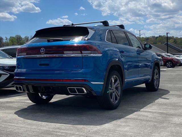 2024 Volkswagen Atlas Cross Sport 2.0T SEL R-Line