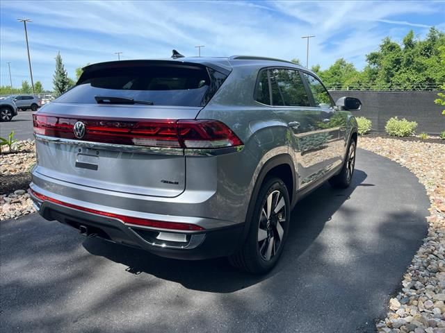 2024 Volkswagen Atlas Cross Sport 2.0T SE Technology