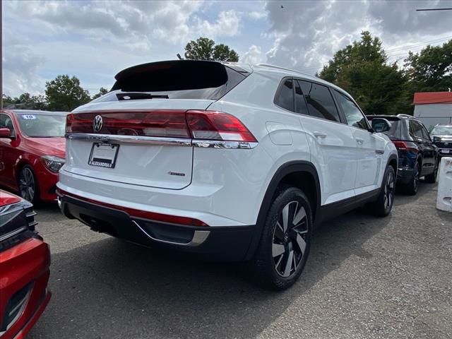 2024 Volkswagen Atlas Cross Sport 2.0T SE Technology