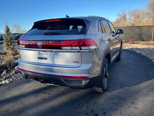 2024 Volkswagen Atlas Cross Sport 2.0T SE Technology