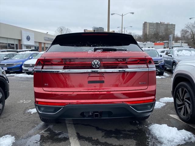 2024 Volkswagen Atlas Cross Sport 2.0T SE Technology