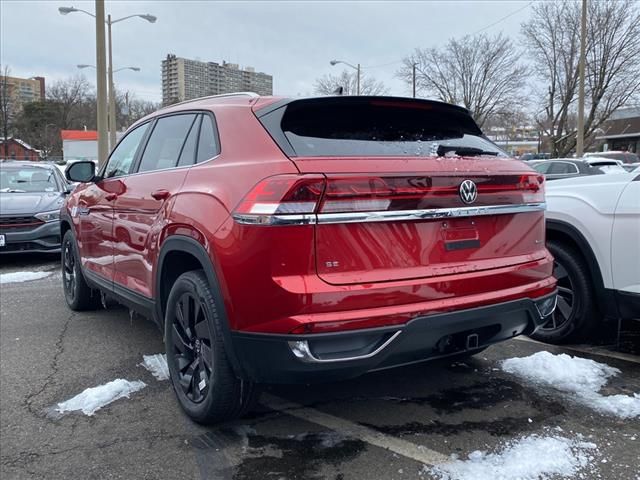 2024 Volkswagen Atlas Cross Sport 2.0T SE Technology