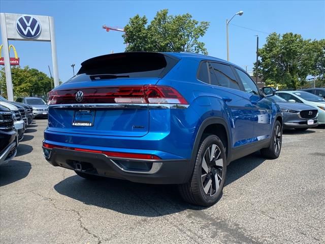 2024 Volkswagen Atlas Cross Sport 2.0T SE Technology