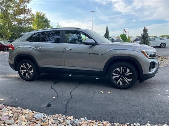 2024 Volkswagen Atlas Cross Sport 2.0T SE