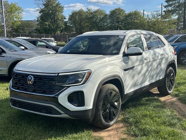 2024 Volkswagen Atlas Cross Sport 2.0T SE Technology