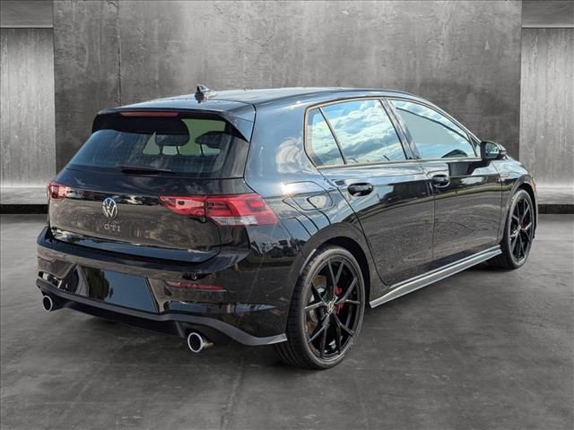 2024 Volkswagen Golf GTI 380 SE