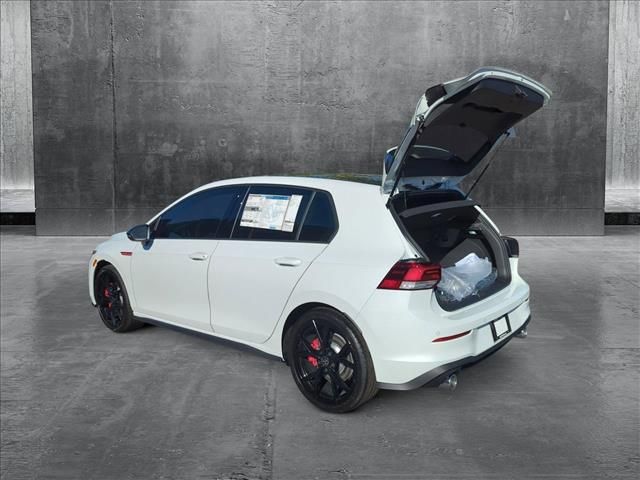 2024 Volkswagen Golf GTI 380 SE