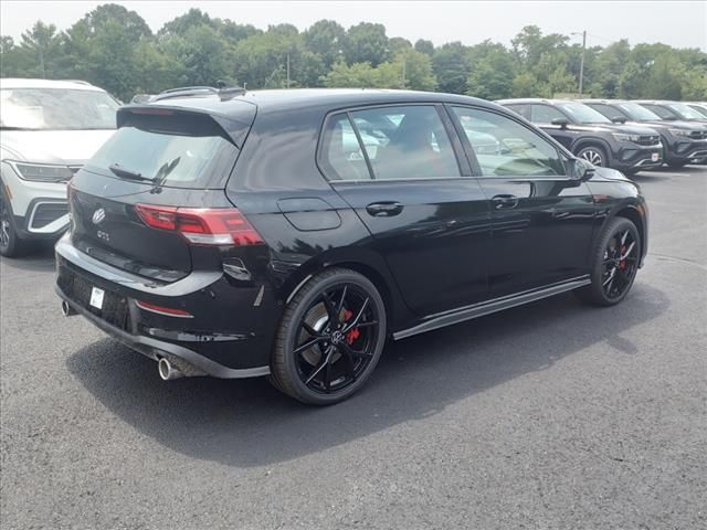 2024 Volkswagen Golf GTI 380 Autobahn