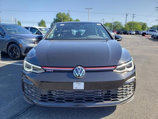 2024 Volkswagen Golf GTI 380 SE