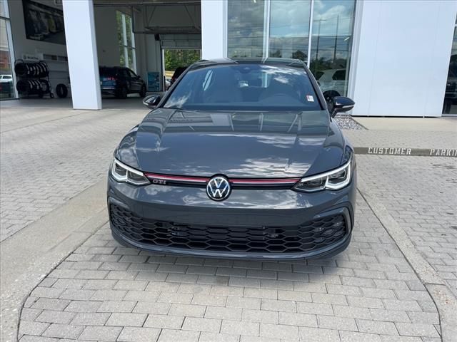 2024 Volkswagen Golf GTI 380 SE