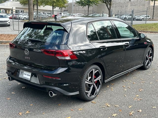 2024 Volkswagen Golf GTI SE