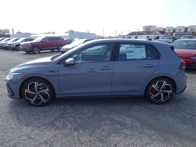 2024 Volkswagen Golf GTI SE