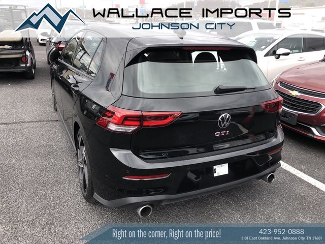 2024 Volkswagen Golf GTI SE