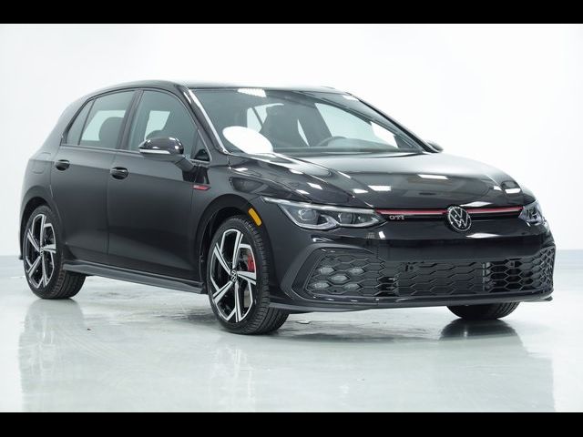 2024 Volkswagen Golf GTI SE