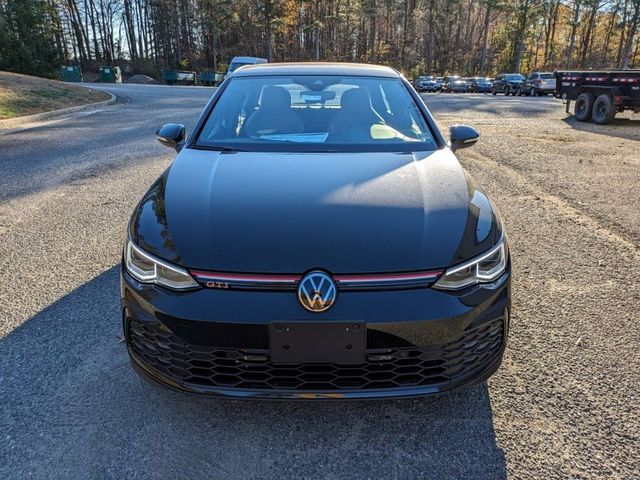 2024 Volkswagen Golf GTI SE
