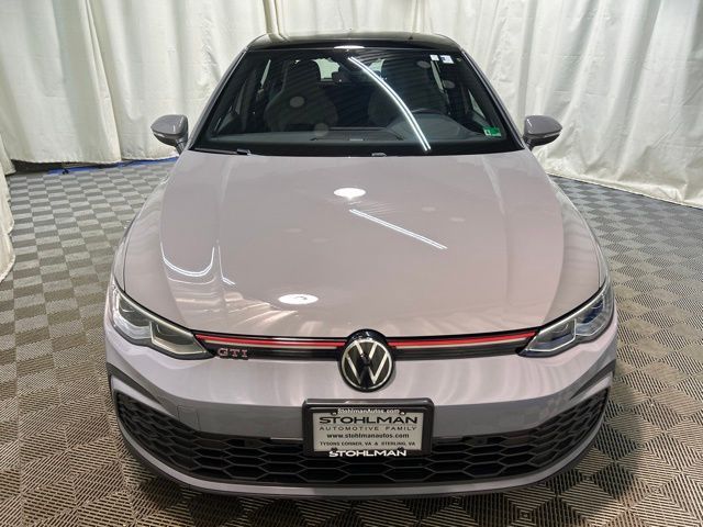 2024 Volkswagen Golf GTI SE
