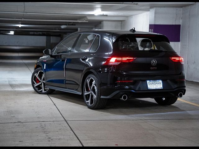 2024 Volkswagen Golf GTI SE