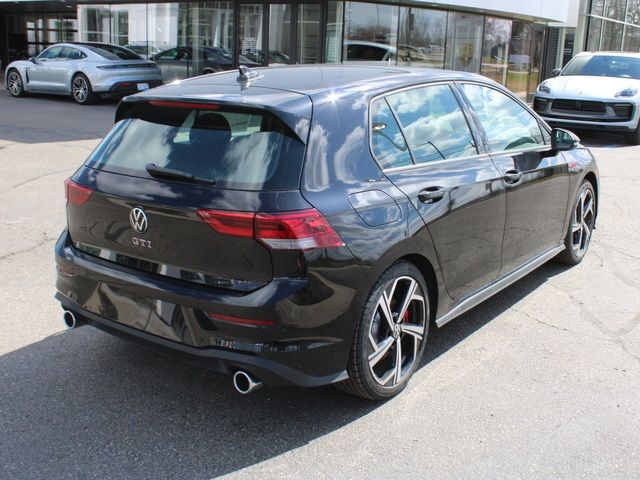 2024 Volkswagen Golf GTI SE